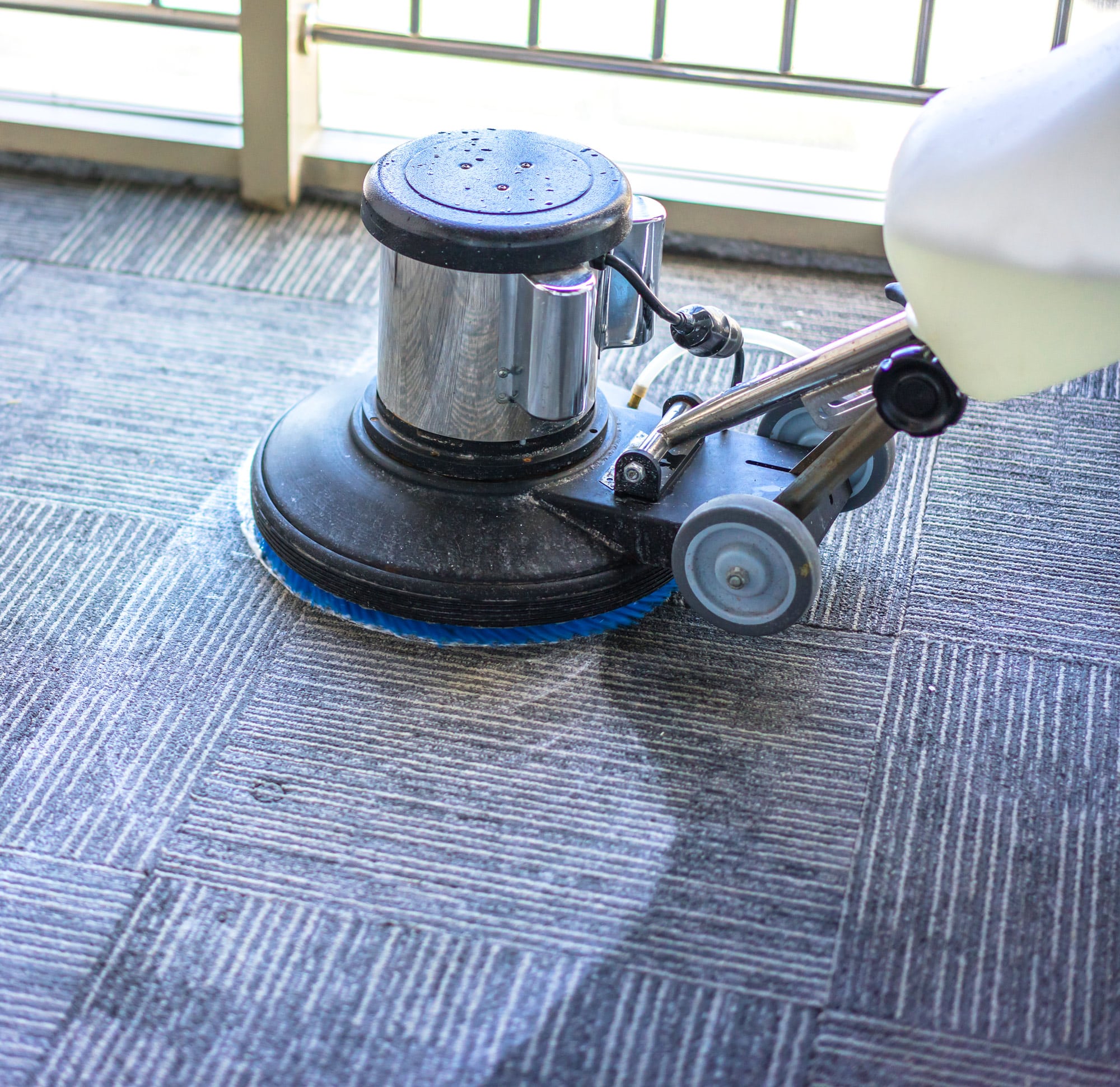 Professional Vacuuming Machine